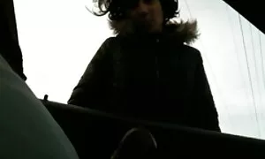 Nainen eroottisia filmejä nähnyt Ankan kauluksella ja Naamiolla