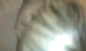 Hän todella haluaa katsoa maksuton porno