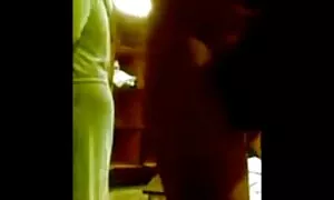 Kaunista kotimaista pornoa ja likaista työtä ja syväkurkkua amatöörien kanssa.