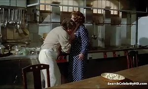 Suutelu karvaiset pillut